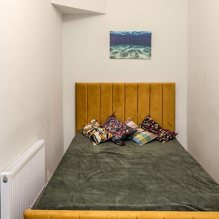 Central, Kensington, 3Beds, Cosy, Parks, Pubs Лондон Екстериор снимка